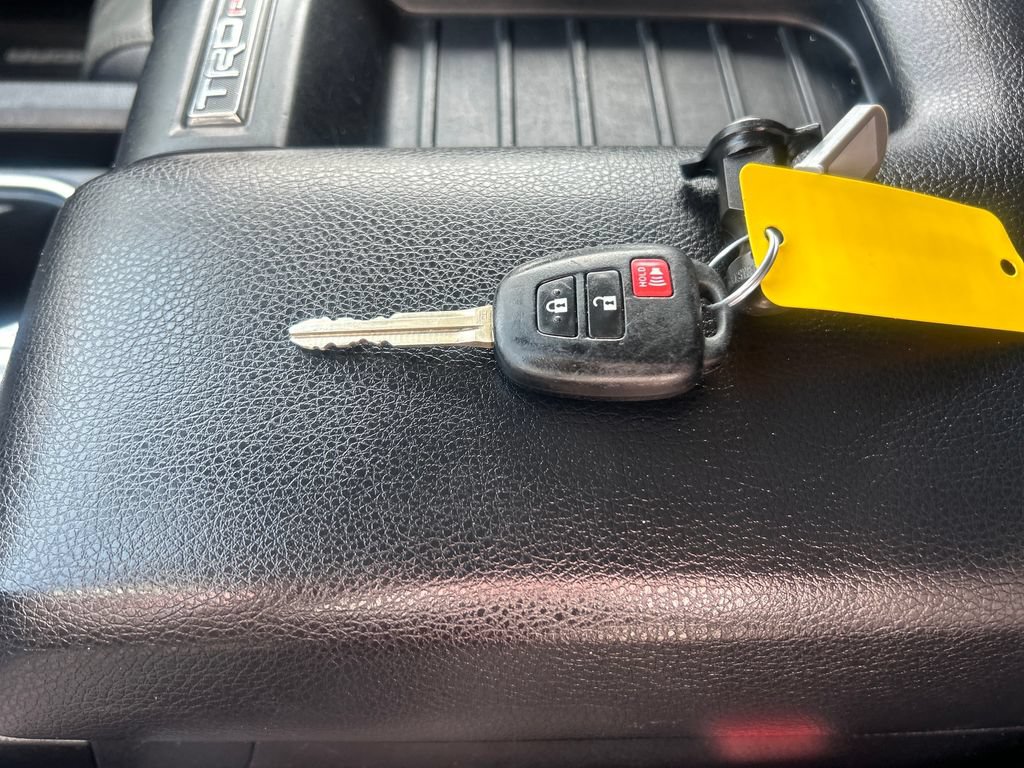 Certified 2019 Toyota Tundra TRD Pro AWD/4WD image 26