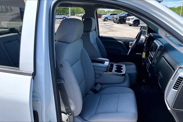 Used 2018 Chevrolet Silverado 1500 Custom w/ Custom Value Package image 30
