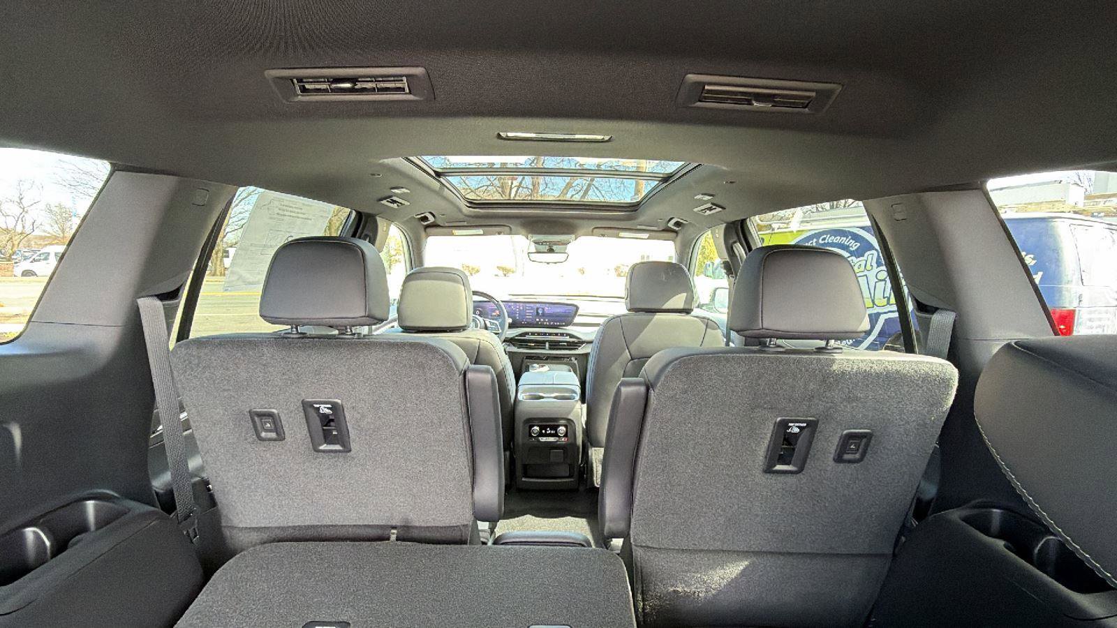 New 2026 Buick Enclave Avenir w/ Super Cruise Package image 39