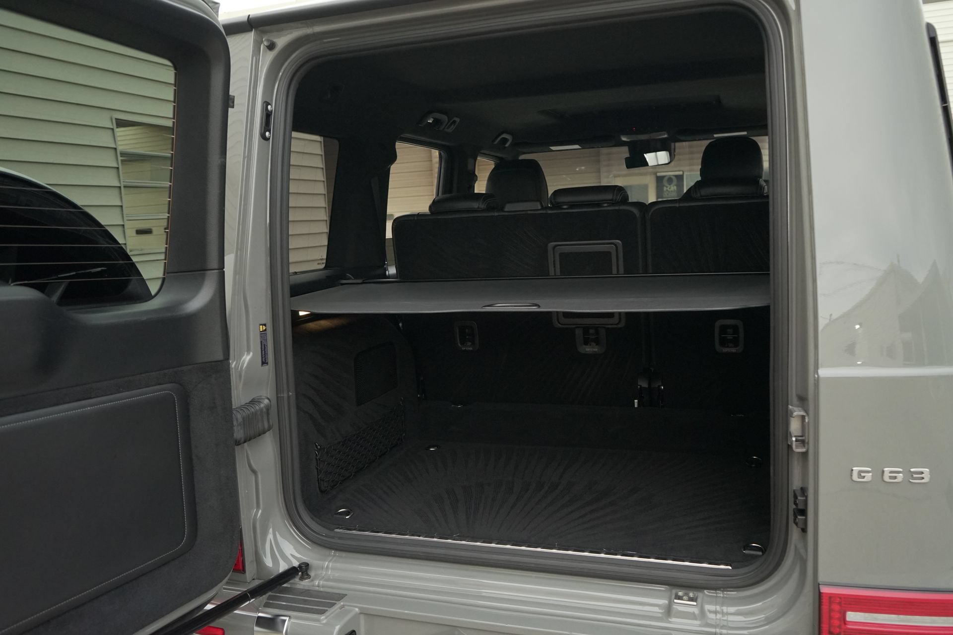 Used 2024 Mercedes-Benz G 63 AMG 4MATIC w/ Seat Comfort Package image 29