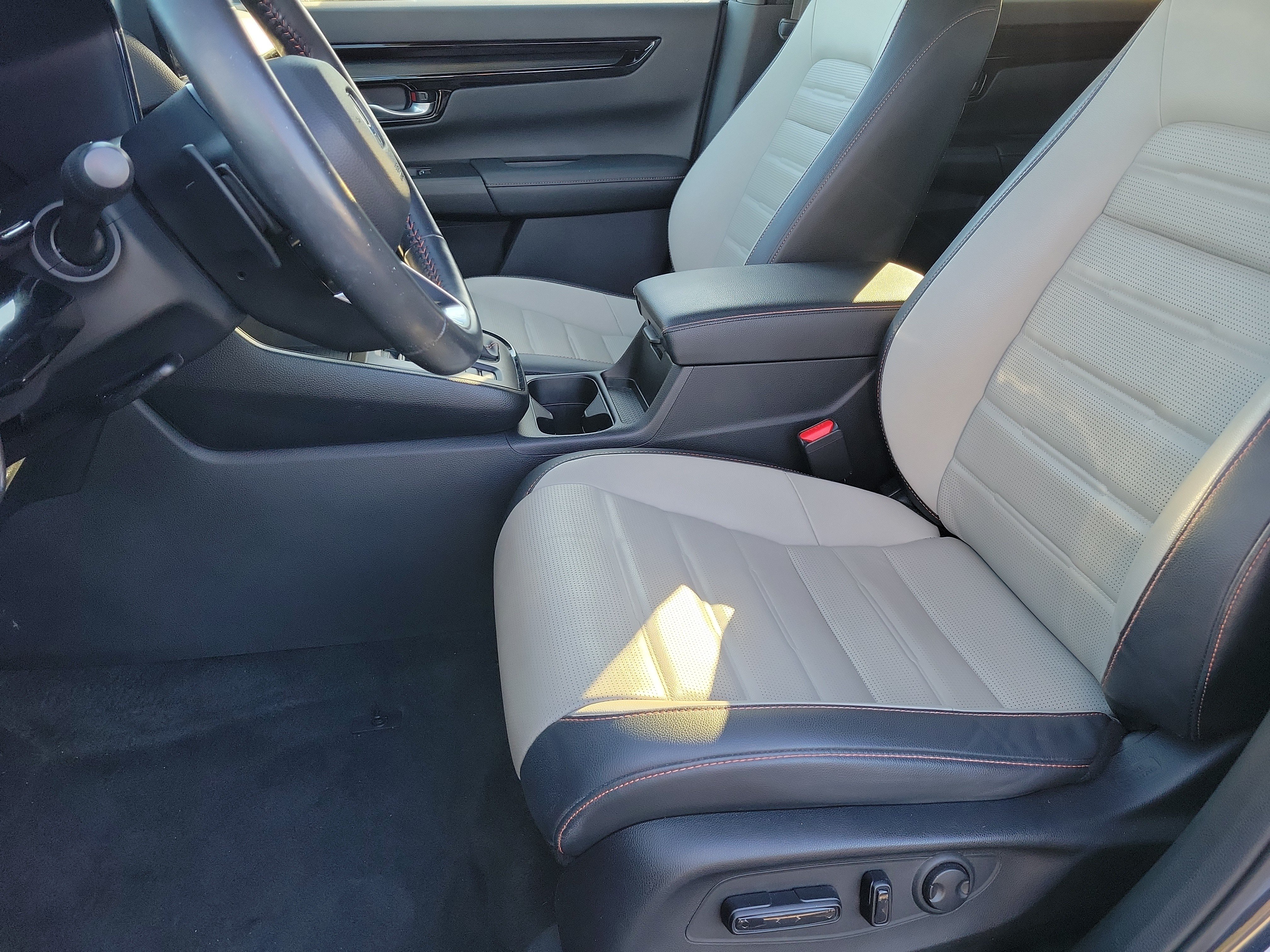 Used 2024 Honda CR-V Sport Touring image 19