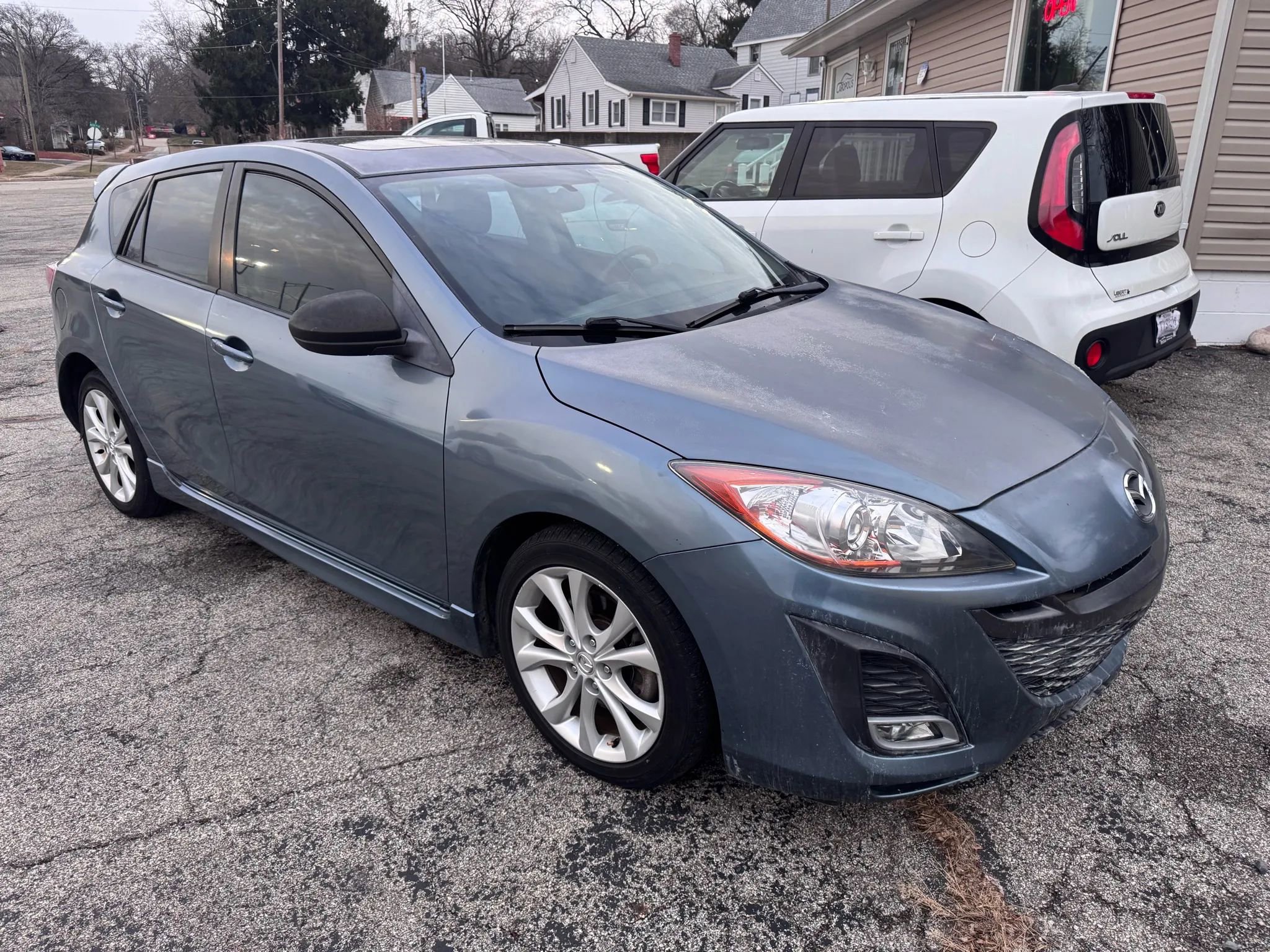 Used 2010 MAZDA MAZDA3 s Sport image 2
