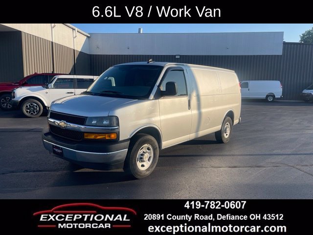 Used 2025 Chevrolet Express 3500 w/ Hotel Shuttle Package
