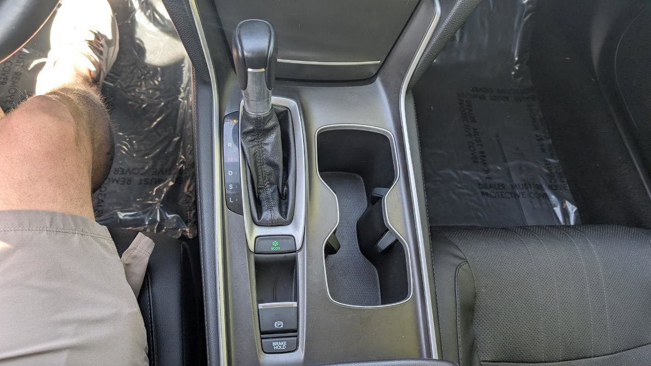 Used 2018 Honda Accord EX-L image 19