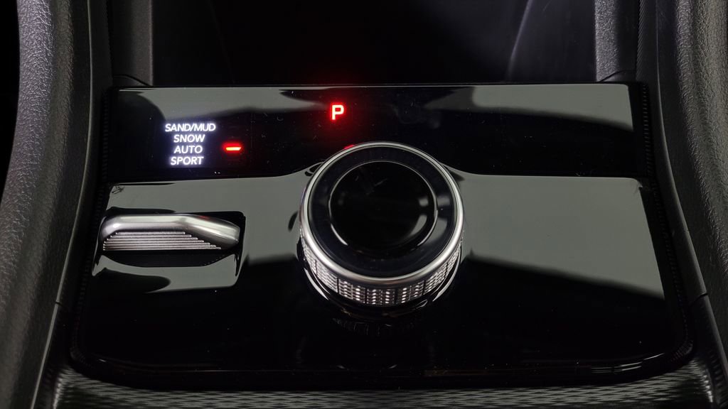 New 2025 Jeep Grand Cherokee Limited image 24