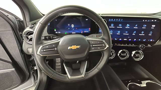 Used 2024 Chevrolet Blazer EV LT AWD/4WD image 15