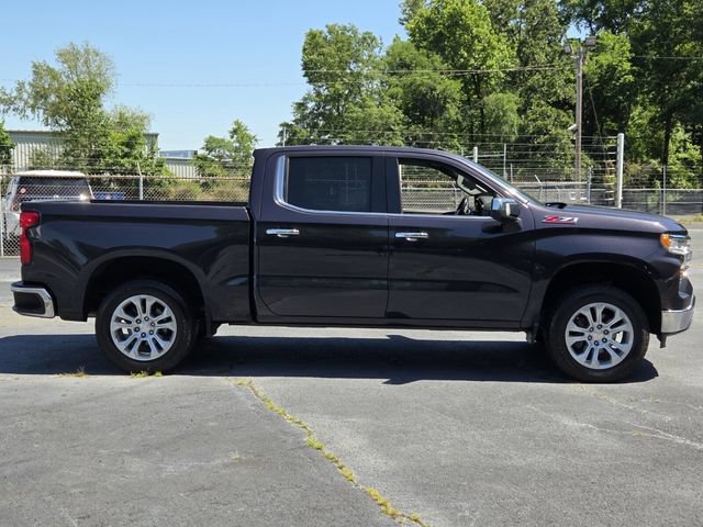 Used 2022 Chevrolet Silverado 1500 LTZ w/ LTZ Premium Package AWD/4WD image 6