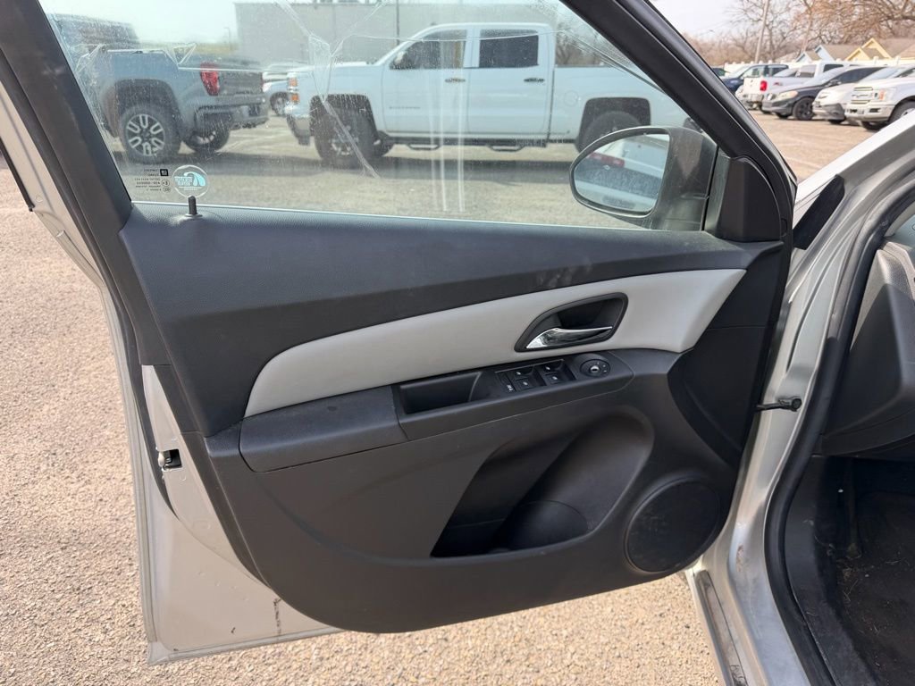 Used 2012 Chevrolet Cruze LS w/ Connectivity Package image 14