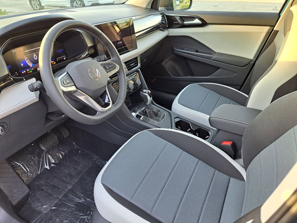 New 2026 Volkswagen Taos S FWD image 7