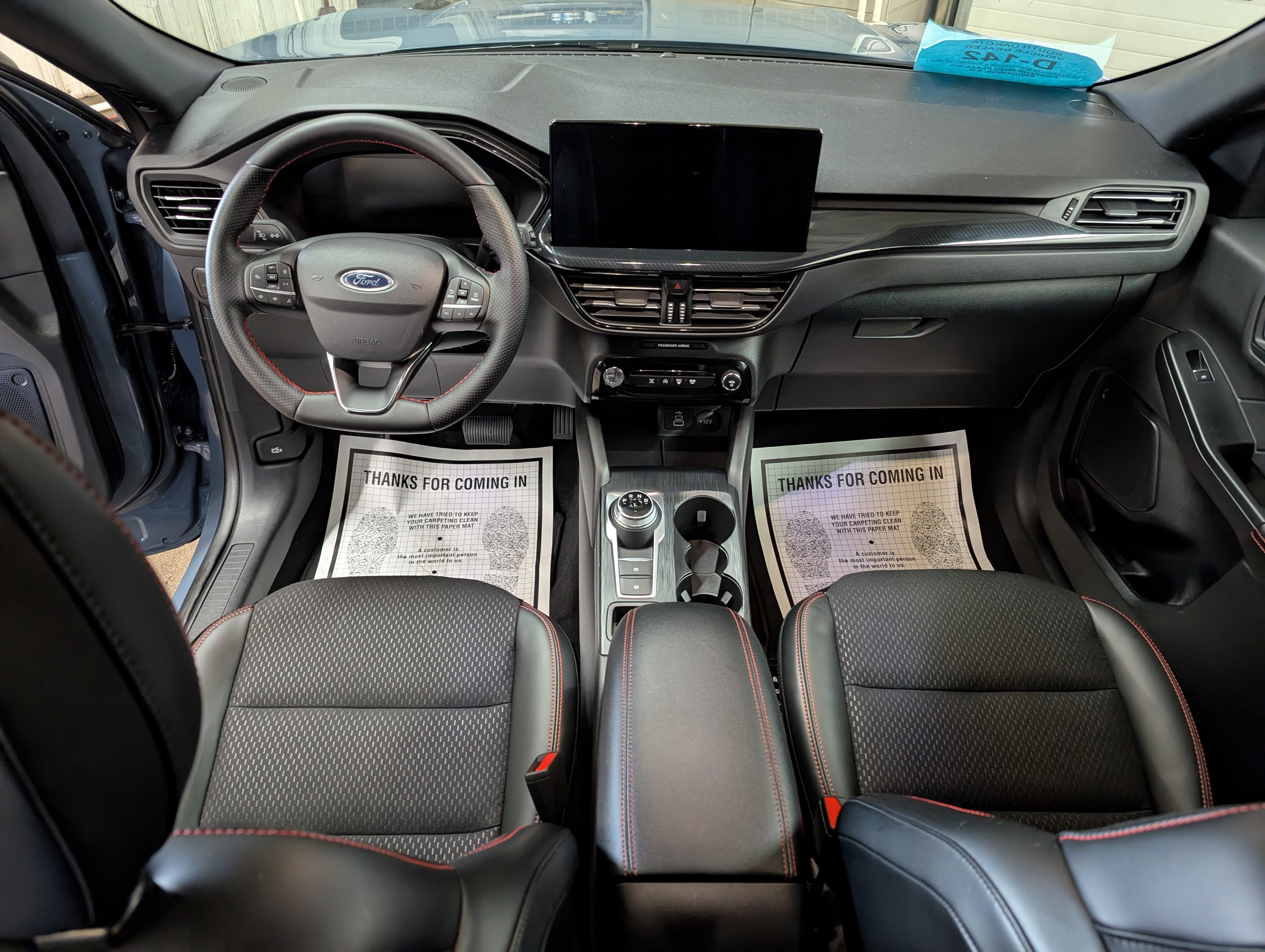 Used 2025 Ford Escape ST-Line w/ Tech Pack #1 AWD/4WD image 9