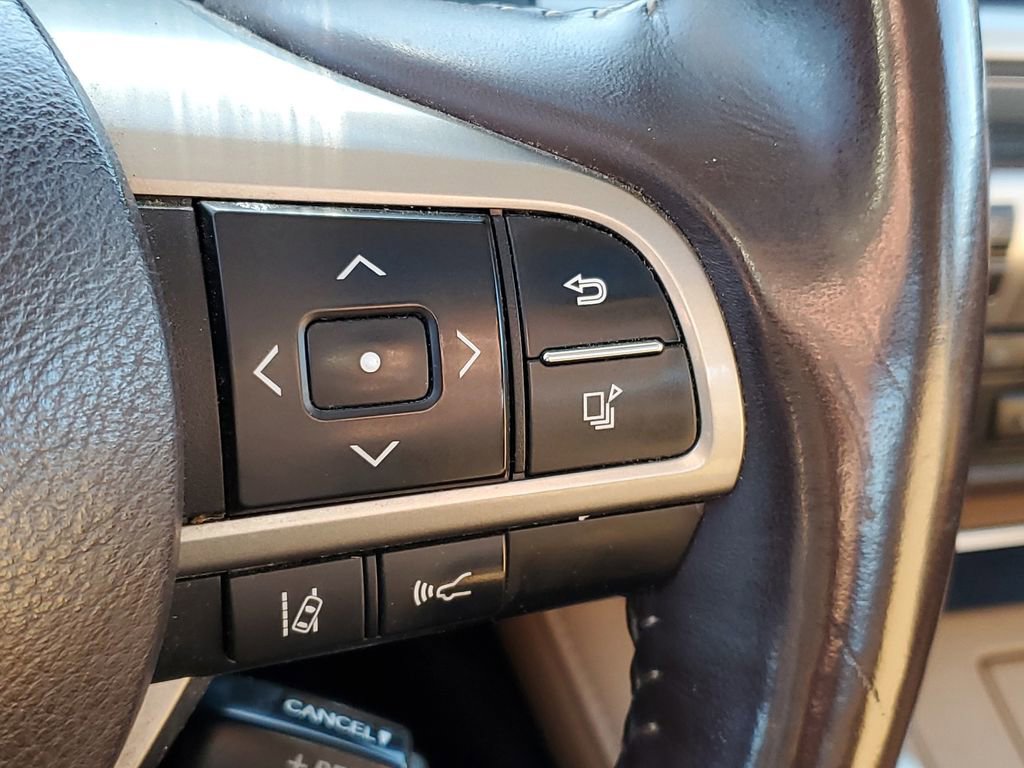 Used 2016 Lexus ES 350 w/ Navigation System Package image 16