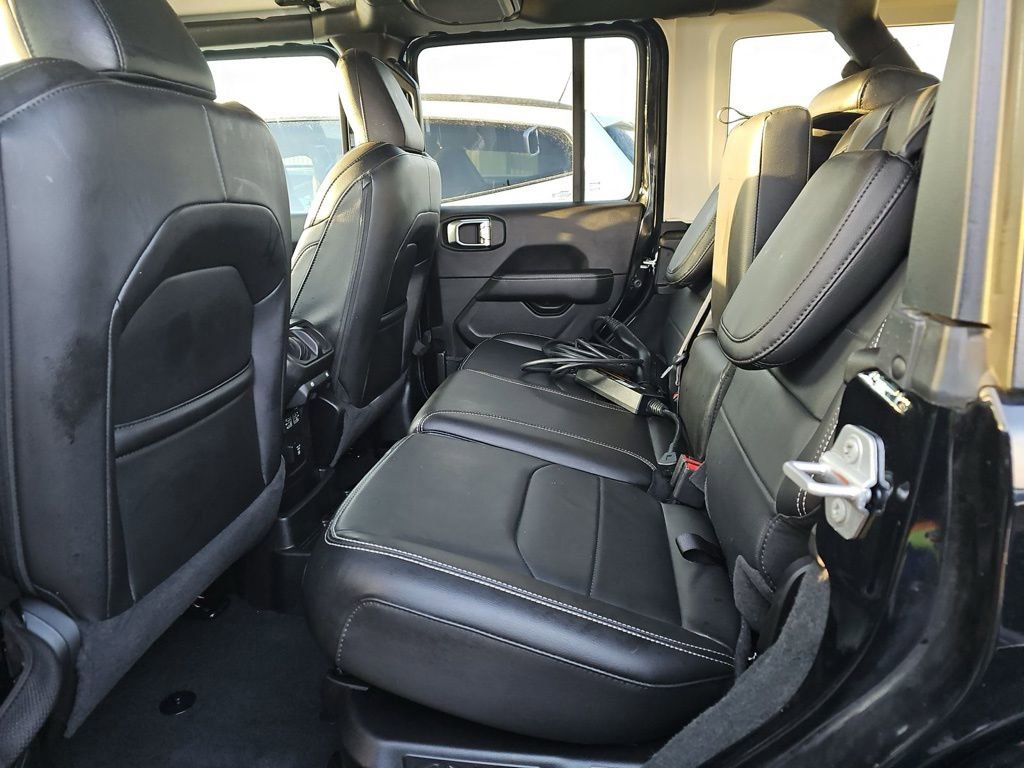 Used 2023 Jeep Wrangler Unlimited Sahara w/ Cold Weather Group image 12