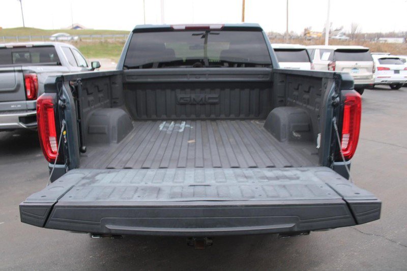 Used 2019 GMC Sierra 1500 SLT w/ X31 Off-Road Package image 7