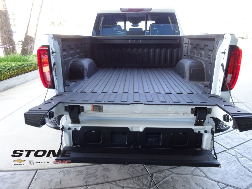 New 2026 GMC Sierra 1500 AT4X AWD/4WD image 9