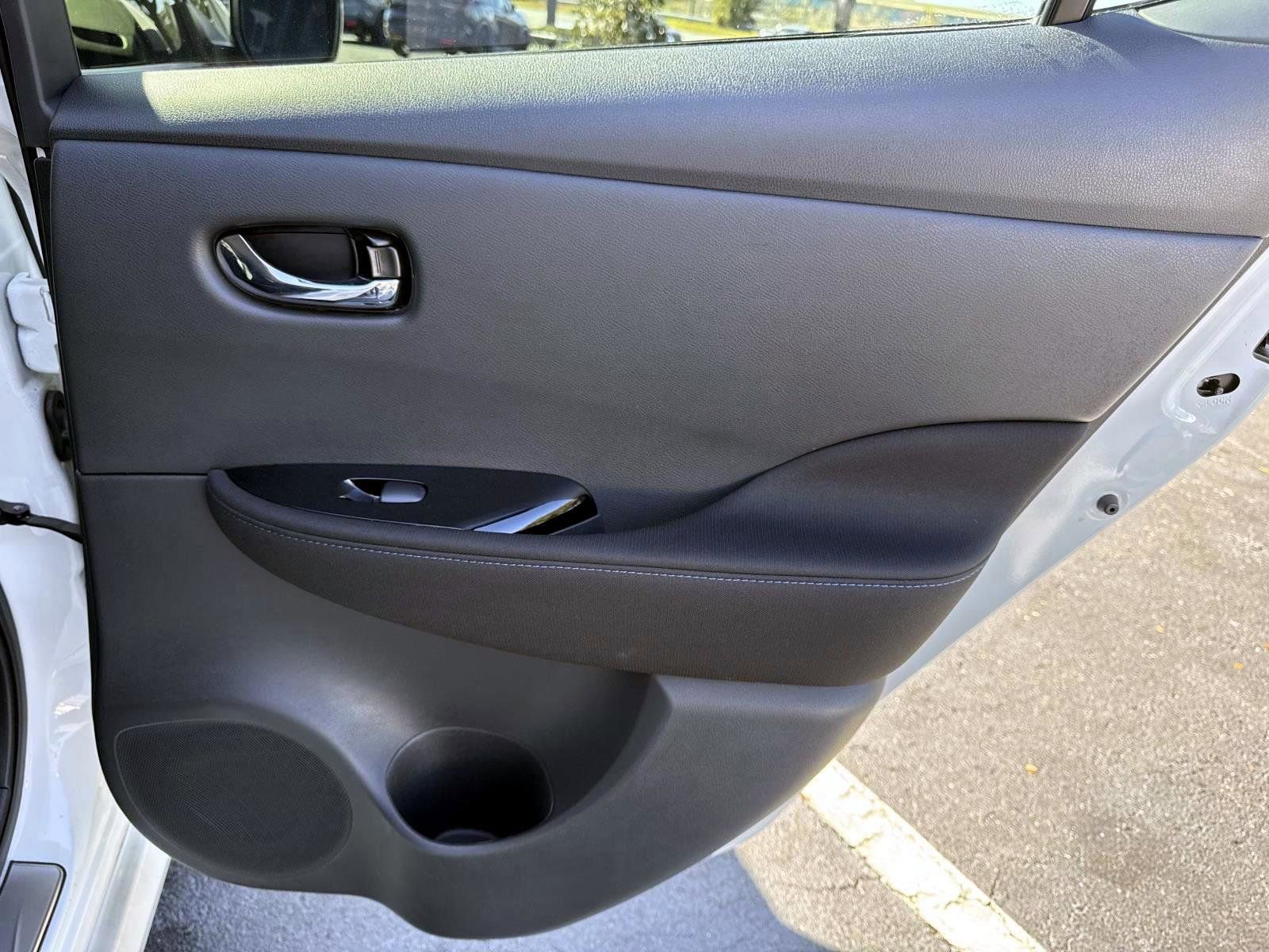 Used 2023 Nissan Leaf SV Plus image 15