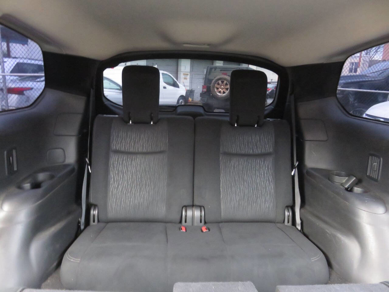 Used 2013 Nissan Pathfinder SV image 22