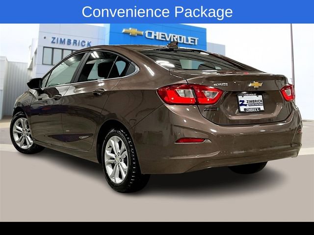 Used 2019 Chevrolet Cruze LT w/ Convenience Package image 4