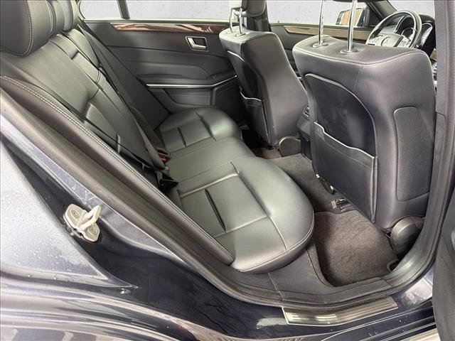 Used 2014 Mercedes-Benz E 350 4MATIC Sedan image 17