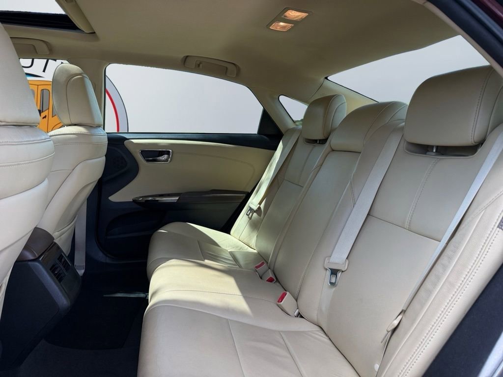 Used 2013 Toyota Avalon XLE Touring FWD image 18