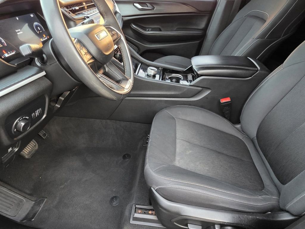 Used 2023 Jeep Grand Cherokee L Laredo w/ Luxury Tech Group I image 6