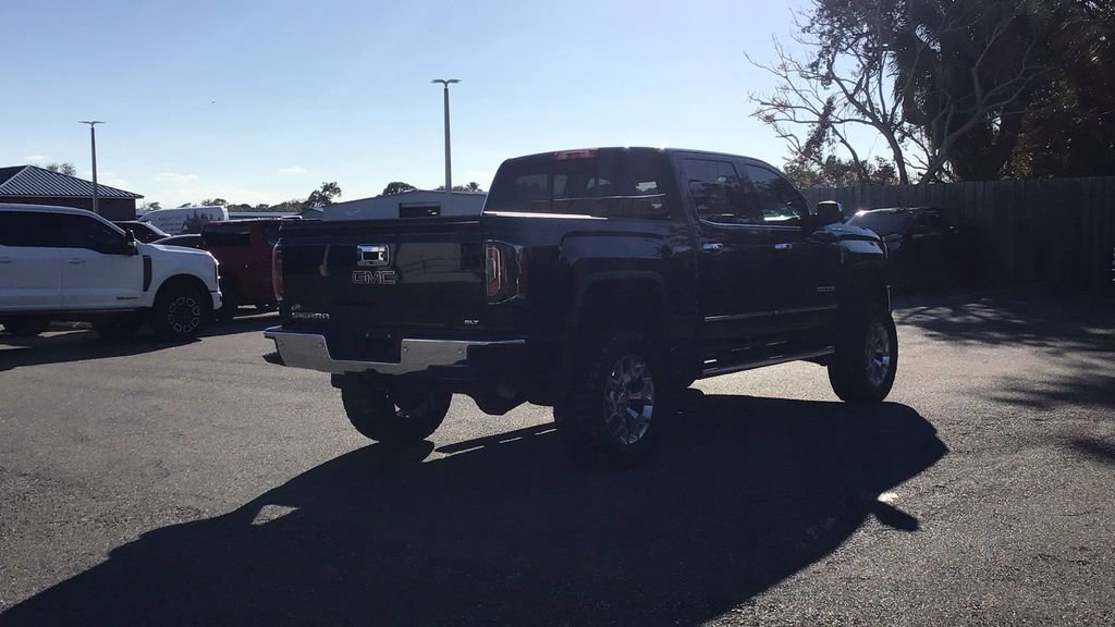 Used 2018 GMC Sierra 1500 SLT w/ SLT Premium Package image 5