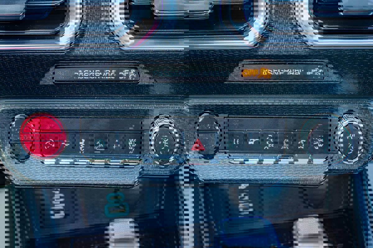 Used 2024 Ford Mustang Premium image 21