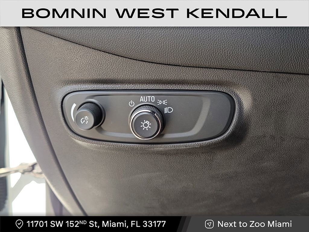 Used 2022 Chevrolet Equinox LS image 23