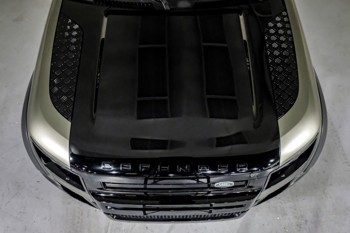 Used 2023 Land Rover Defender 110 X image 38