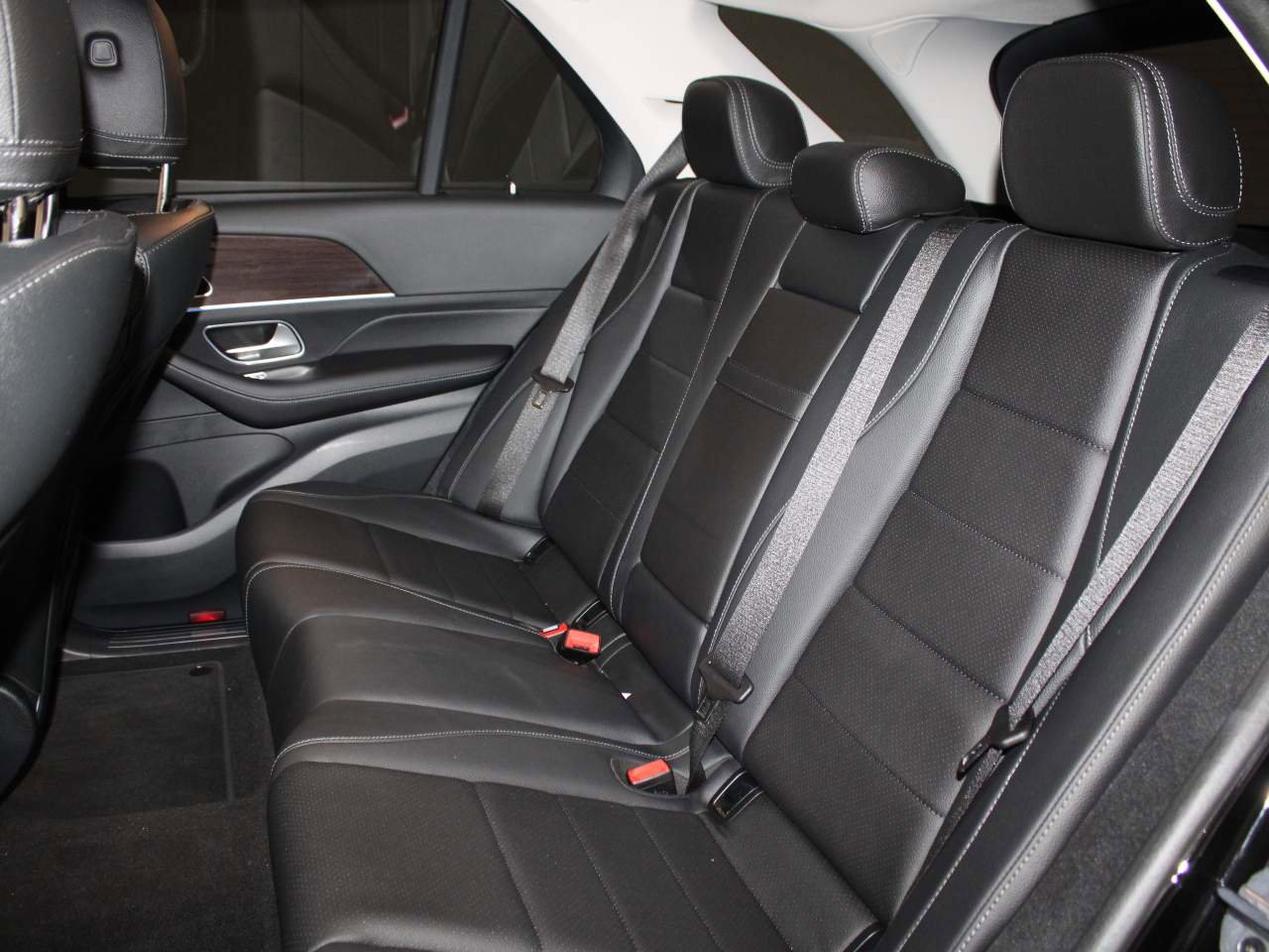 Used 2024 Mercedes-Benz GLE 350 GLE 350 4MATIC image 16