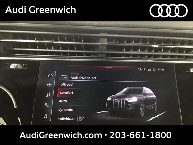 Certified 2023 Audi Q7 2.0T Premium w/ Towing Package AWD/4WD image 21