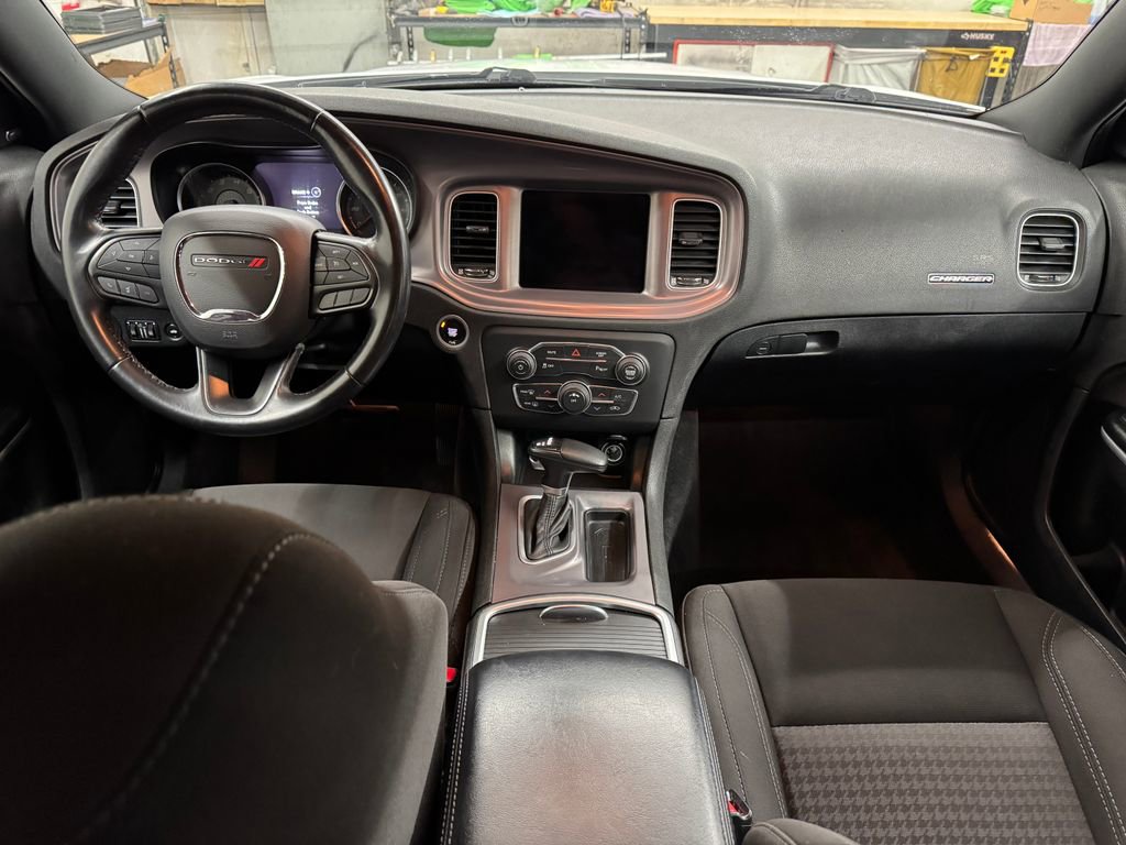 Used 2023 Dodge Charger SXT image 17