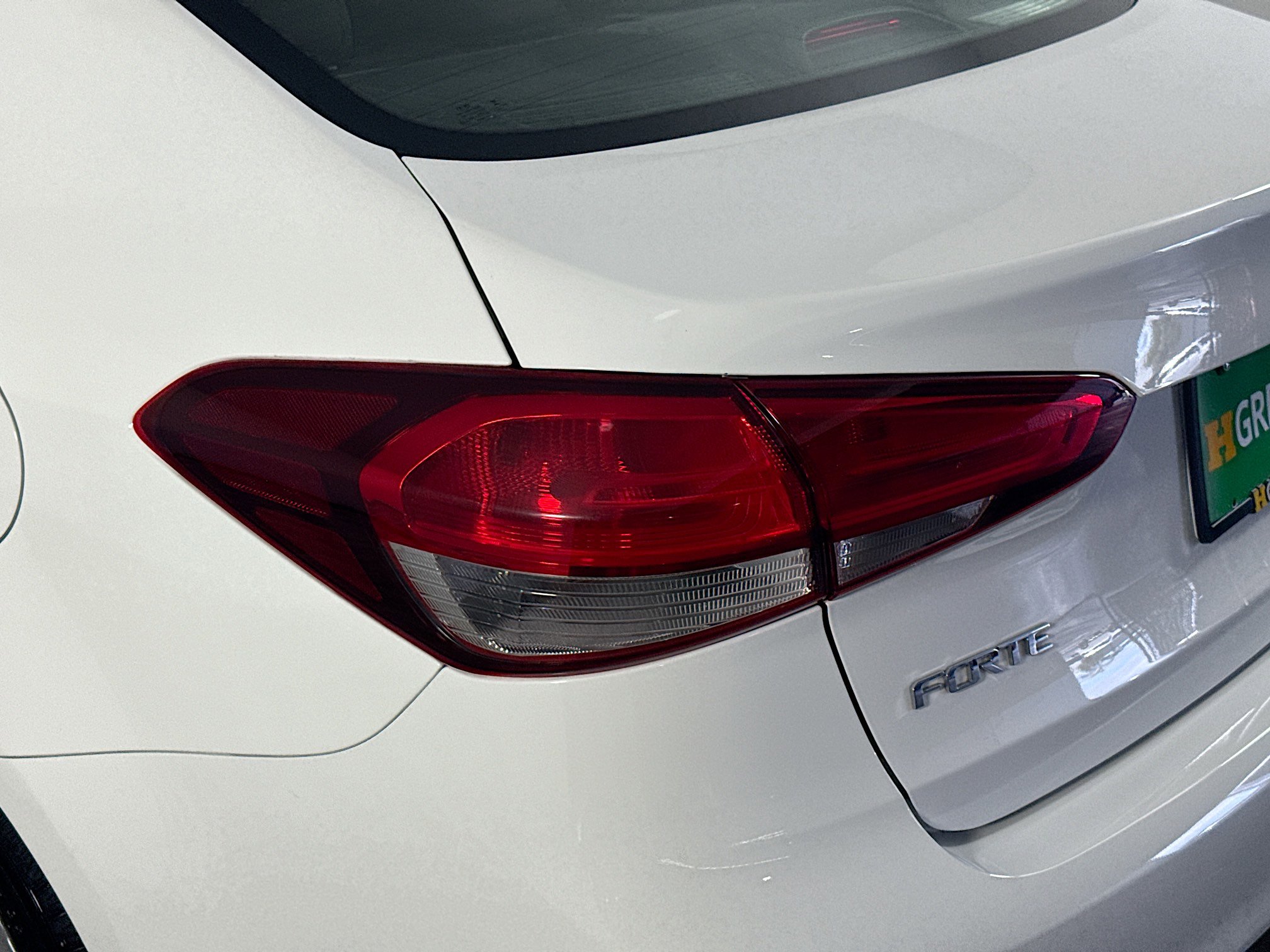 Used 2017 Kia Forte LX image 34