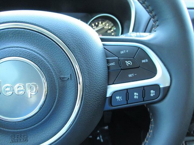 Used 2020 Jeep Compass Latitude image 24