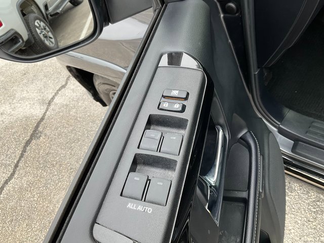 Used 2021 Toyota 4Runner Nightshade image 8