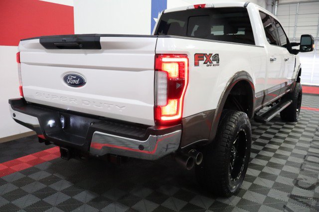Used 2017 Ford F350 Lariat w/ Lariat Ultimate Package AWD/4WD image 24