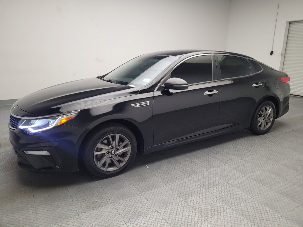 Used 2019 Kia Optima LX image 2