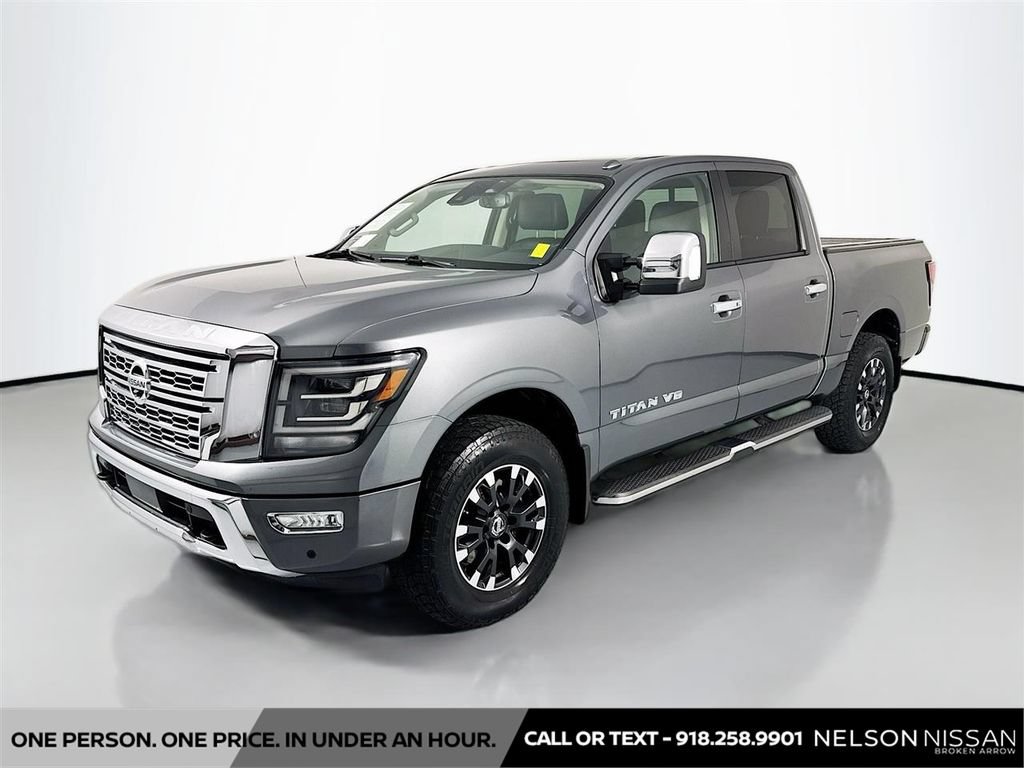 Used 2020 Nissan Titan SL w/ Moonroof Package AWD/4WD video 1