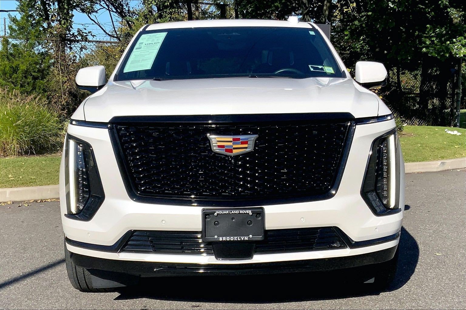 Used 2025 Cadillac Escalade Sport Platinum w/ LPO, Floor Liner Package AWD/4WD image 2