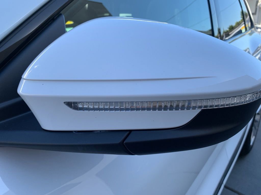 Used 2025 Audi Q6 e-tron Premium w/ Convenience Package image 36