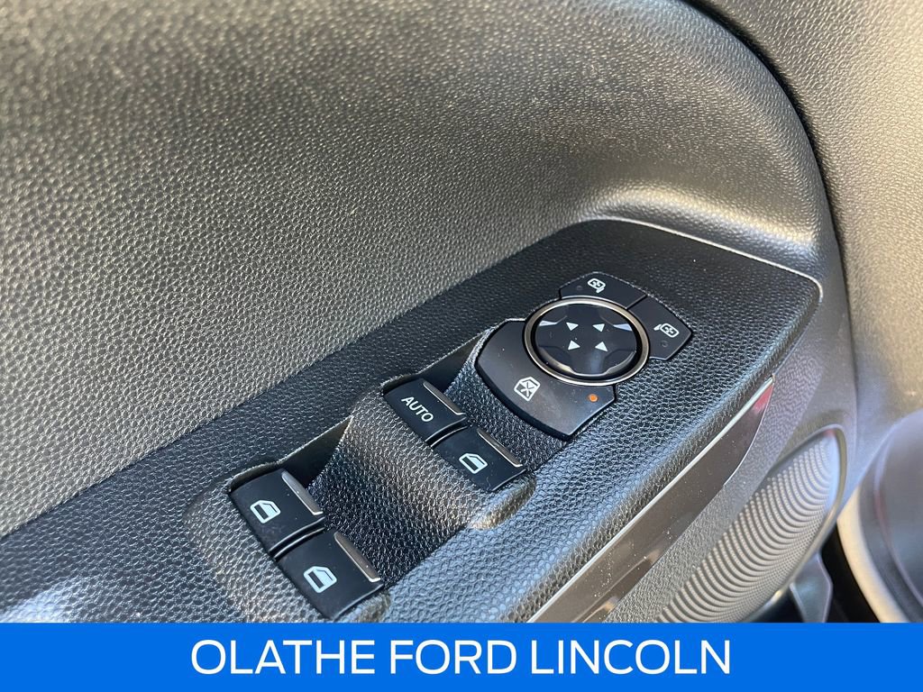 Used 2022 Ford EcoSport SE w/ SE Convenience Package image 21