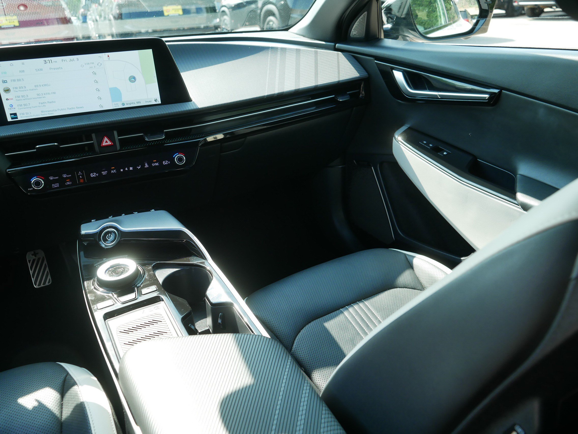 Certified 2023 Kia EV6 GT-Line AWD/4WD image 11