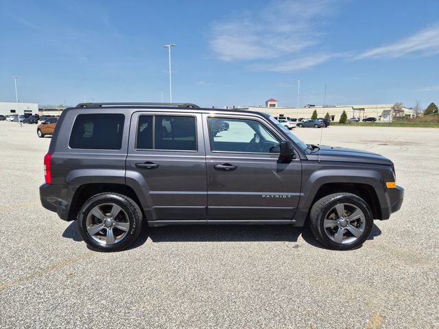 Used 2015 Jeep Patriot High Altitude AWD/4WD image 4