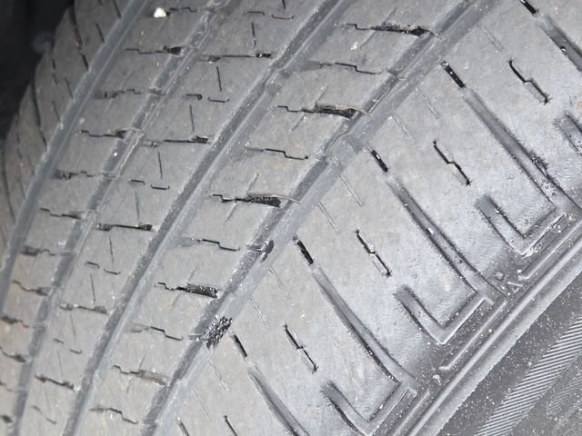 Used 2024 Jeep Grand Cherokee Altitude AWD/4WD image 17