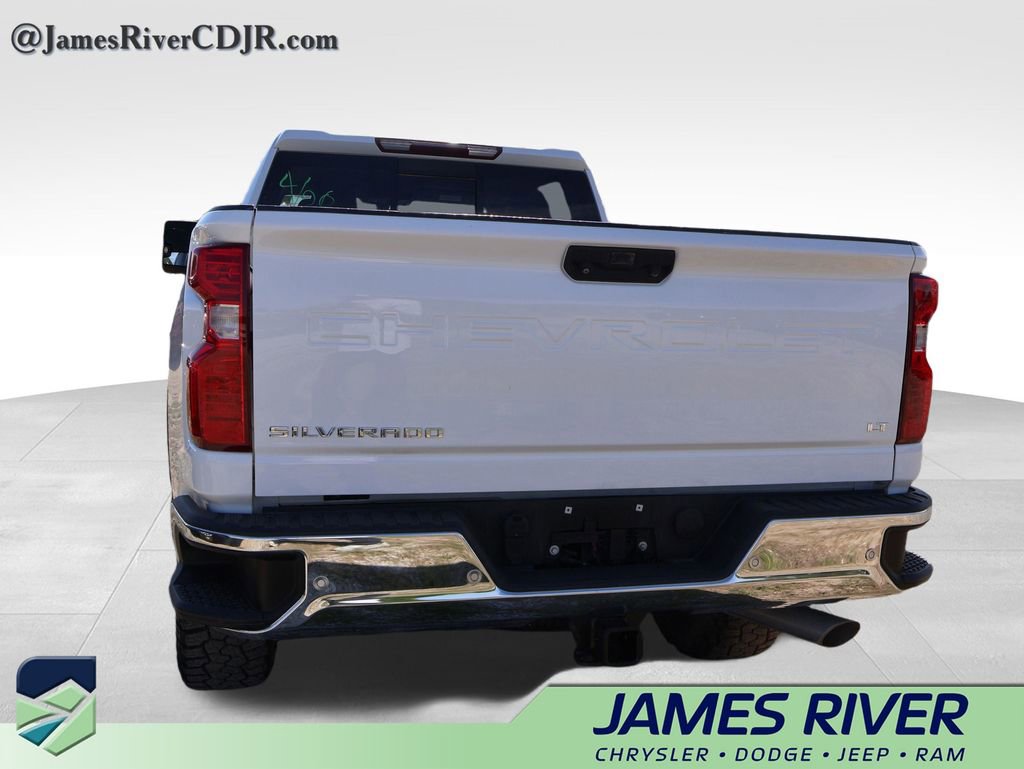 Used 2020 Chevrolet Silverado 2500 LT w/ Texas Edition AWD/4WD image 16