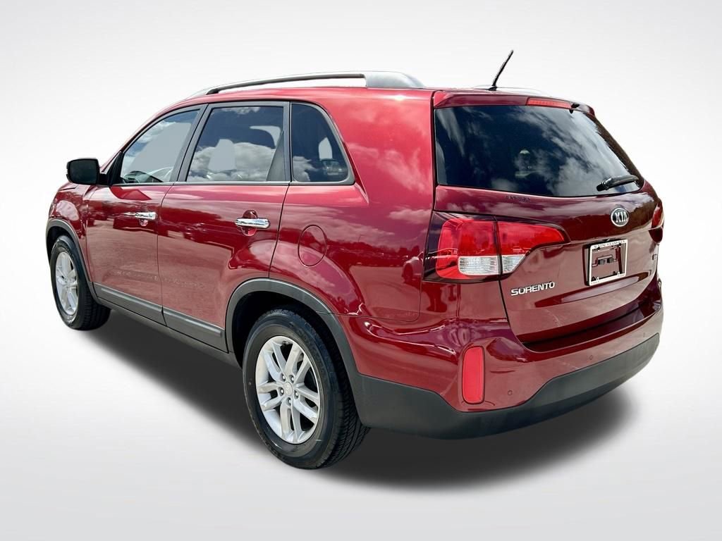 Used 2015 Kia Sorento LX image 7