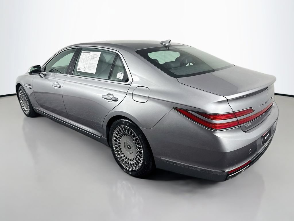 Used 2020 Genesis G90 3.3T Premium RWD image 7