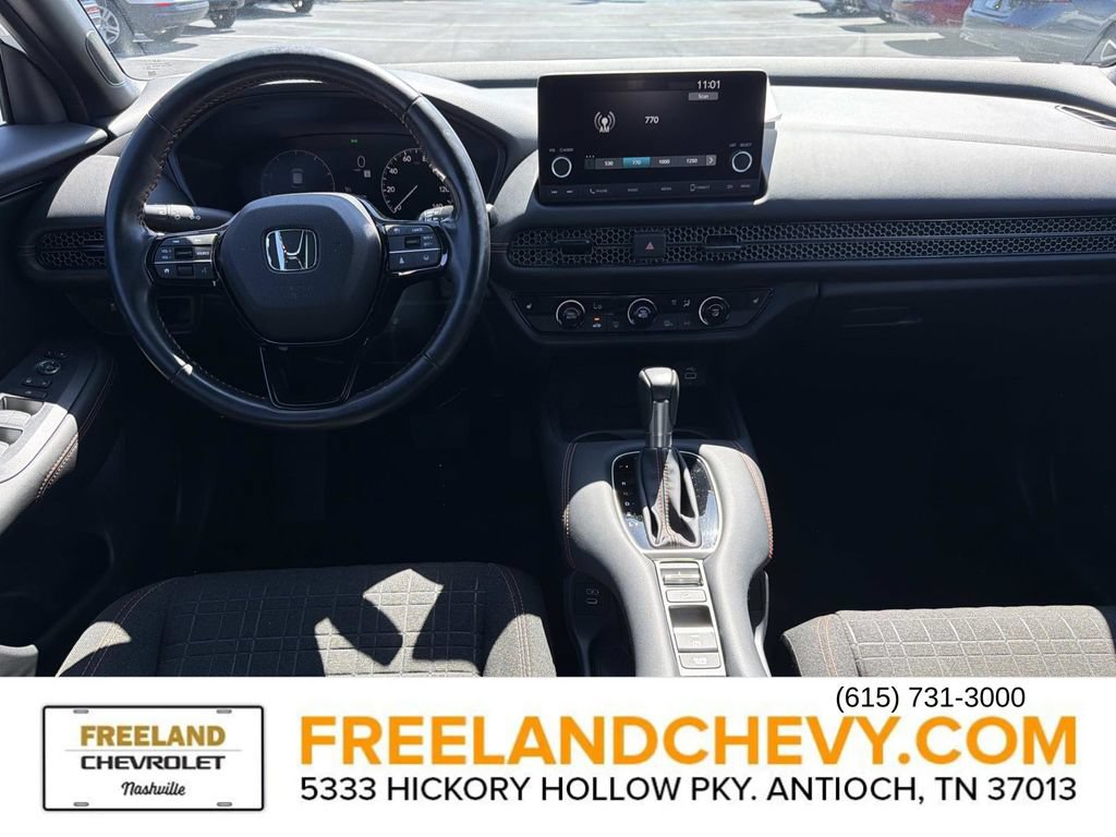 Used 2025 Honda HR-V Sport image 18