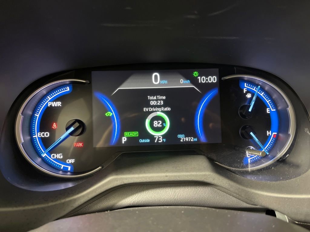 Certified 2025 Toyota RAV4 LE image 18