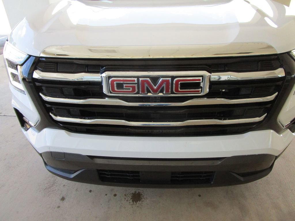 Used 2026 GMC Terrain Elevation w/ Elevation Premium Package FWD image 22