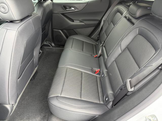 New 2026 Chevrolet Equinox LT w/ Convenience Package II image 12